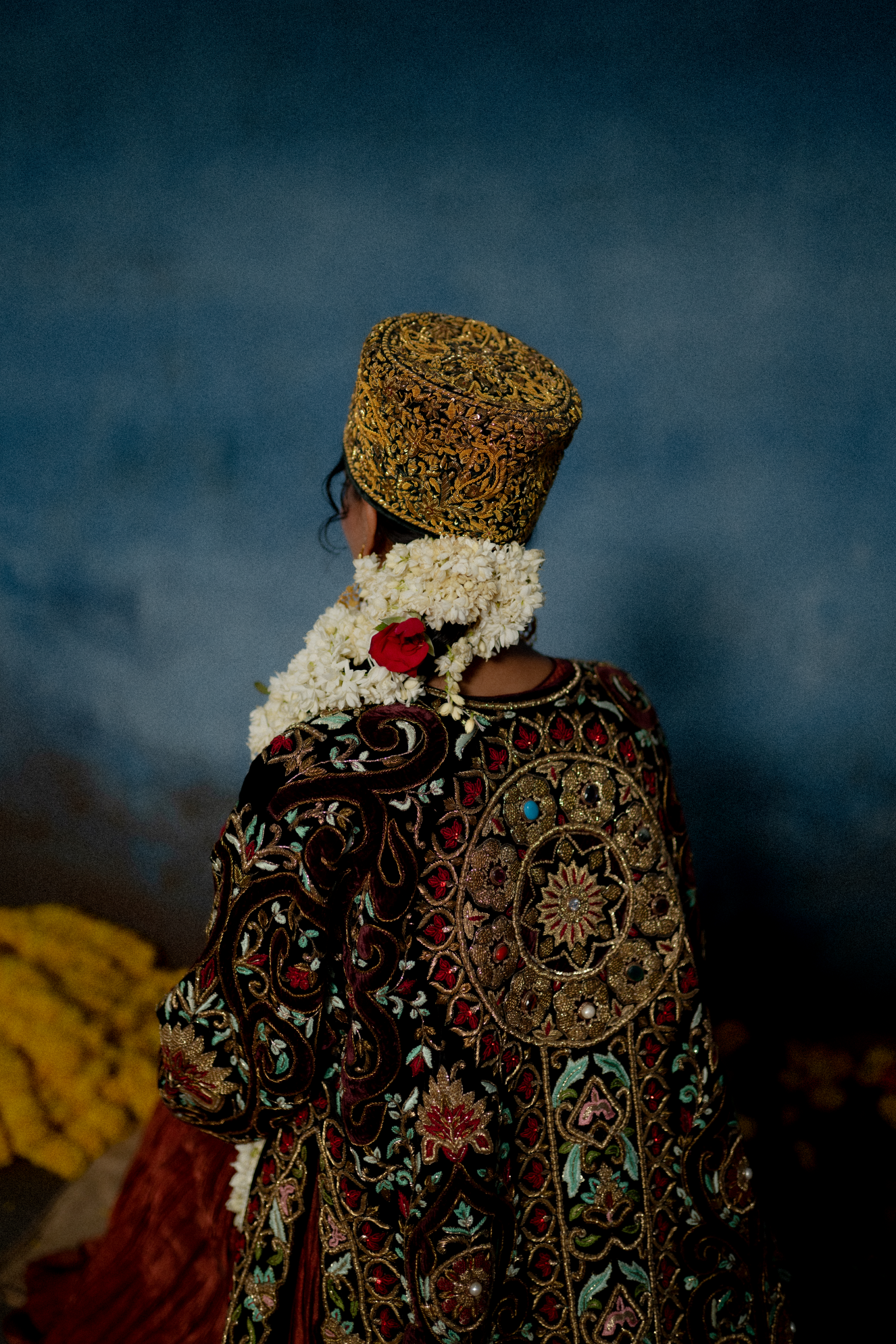 THE NAVRATNA CHOGHA