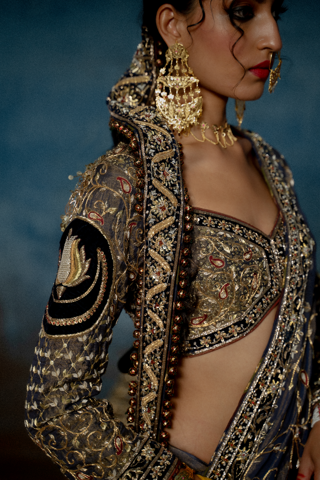 THE NEELAM SAREE