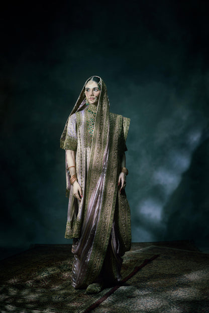 HEIRLOOM-4
