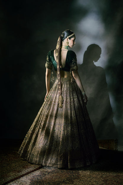 HEIRLOOM-6